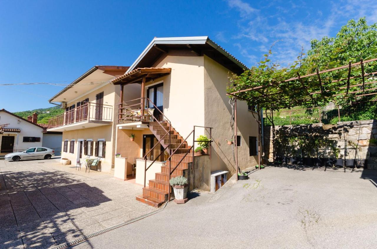 Apartments Ilinka Lovran Exterior photo